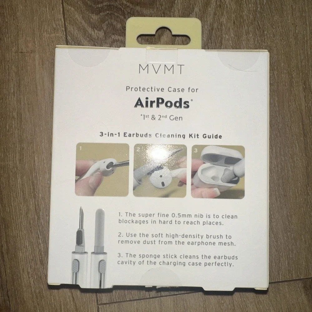 Apple AirPods 1&2 Gen Protective Case / 3 In 1 Ear‎ Buds Cleaning Kit Silicone